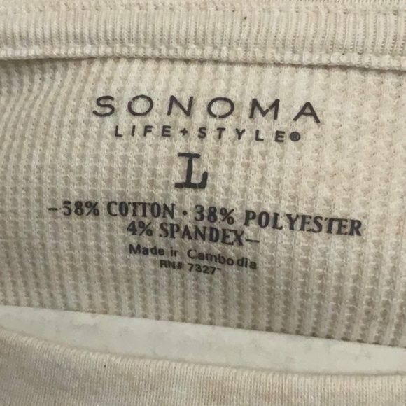 Sonoma cream colored, long sleeve top with crew neckline. Size L - Picture 5 of 5